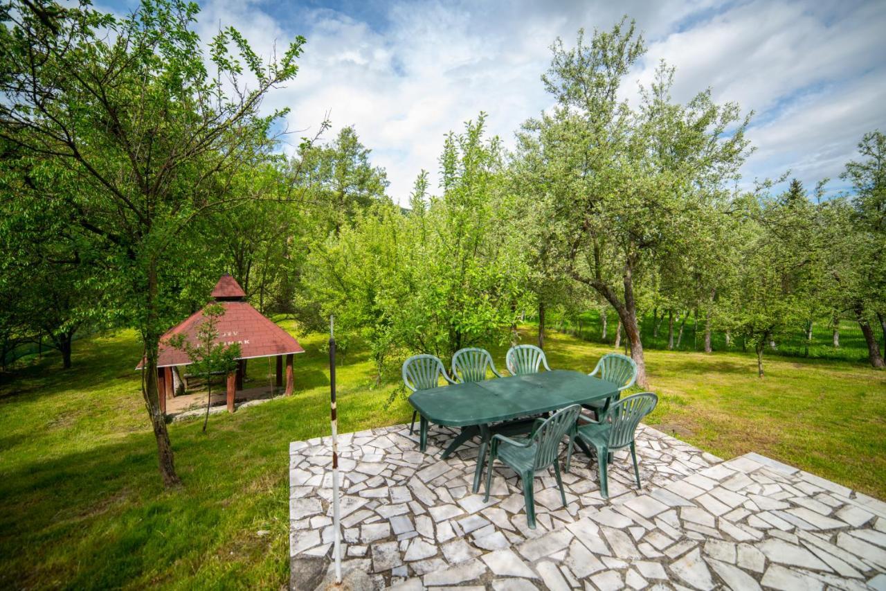 Villa Srce 2 *